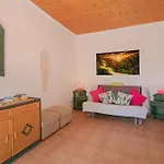 Casa Wayra * غراناديا دي أبونا